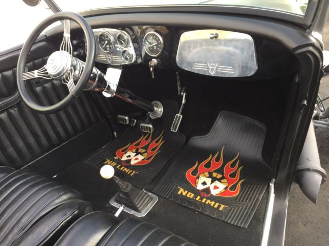 1933 HOT ROD BLACK Ford ROADSTER ALL STEEL FORD