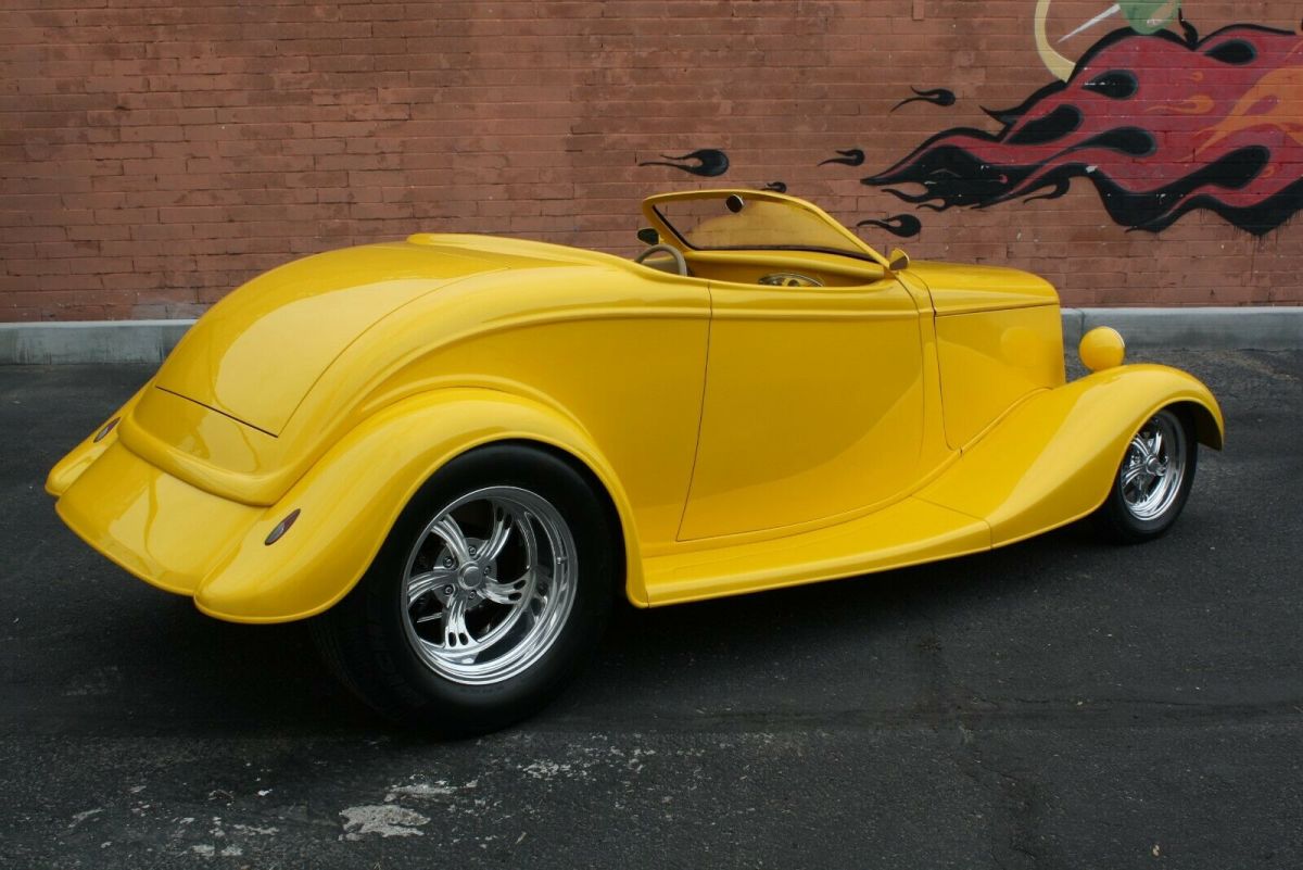 1933 Yellow Ford 40 Roadster roadster