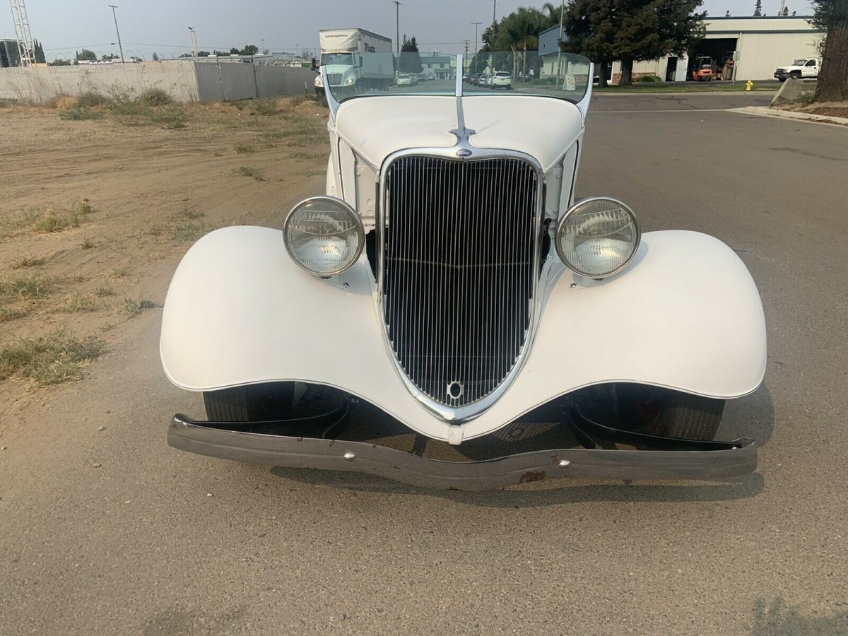 1933 White Ford Roadster