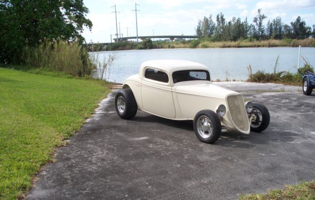 1933 White Ford Other Coupe