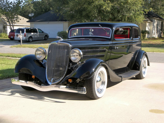 1933 British Military Green Ford Other Victoria