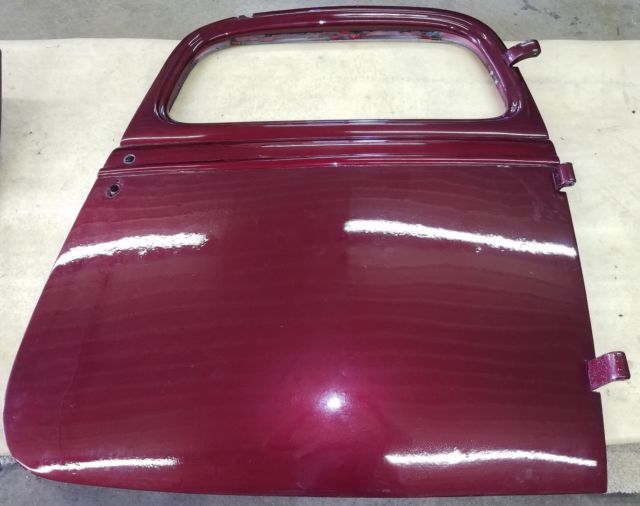 1933 Burgundy Ford Coupe - 3w Coupe