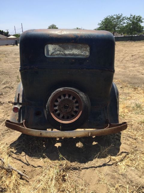 1933 blue Plymouth PD 4 door 4 door sedan