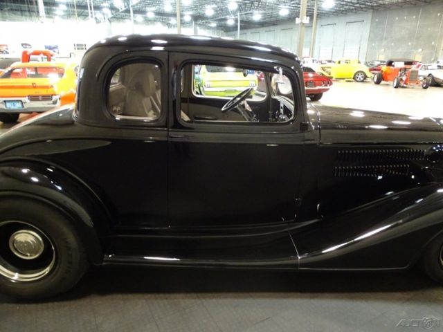 1934 Black Chevrolet Master