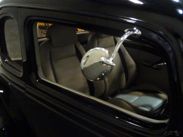 1934 Black Chevrolet Master