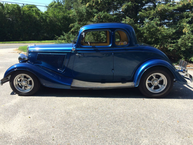 1934 Blue Ford Other 5 window coupe