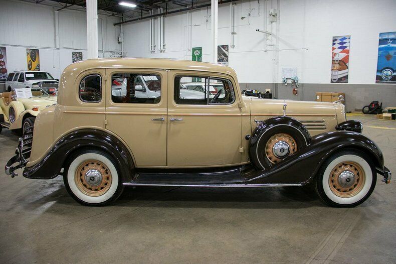 1934 Tan Buick Series 40 --