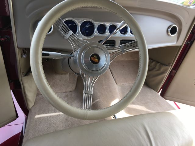 1934 Burgundy Chevrolet VICKY Vicky