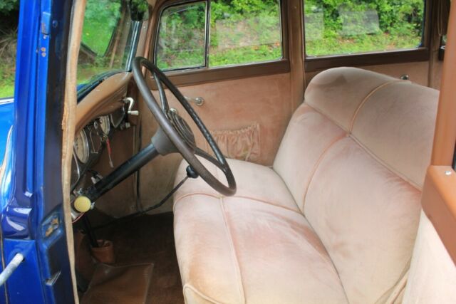 1934 Blue Chrysler CA