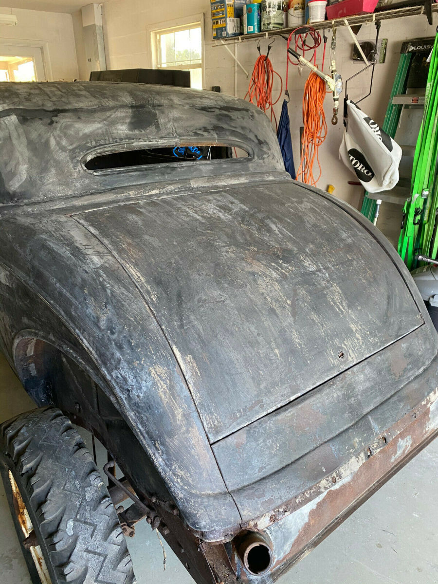 1934 Ford 5 Window 40B Coupe