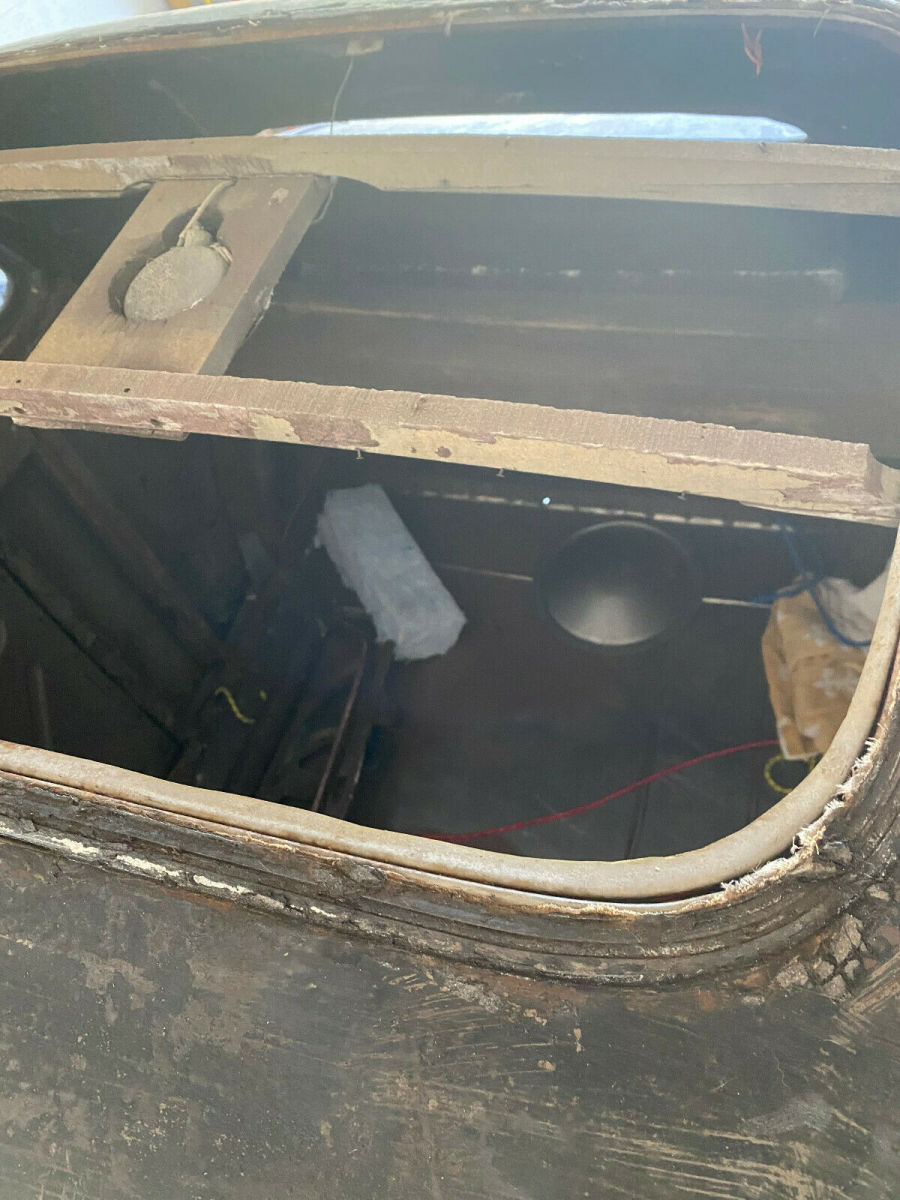 1934 Ford 5 Window 40B Coupe