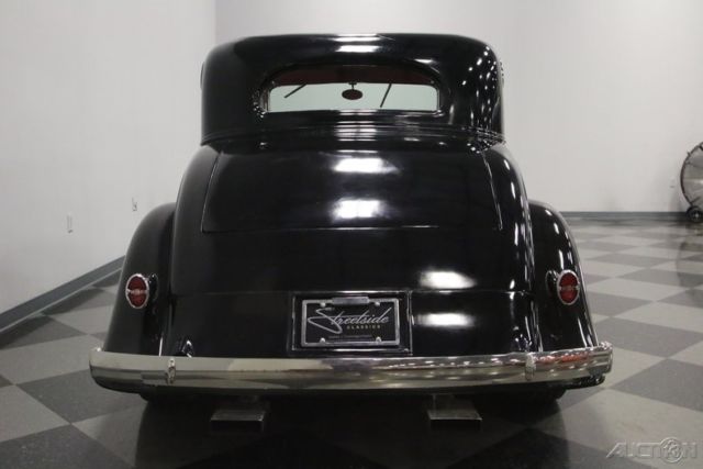 1934 Black Chevrolet 5 Window
