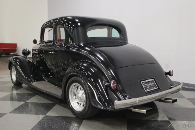 1934 Black Chevrolet 5 Window