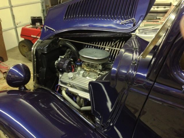 1934 dark purple Ford Ford Sedan chopped