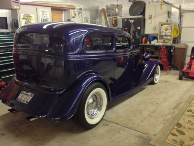 1934 dark purple Ford Ford Sedan chopped
