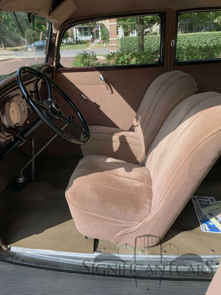 1934 Black Ford 2 Door Sedan
