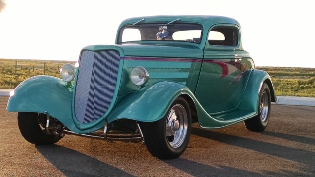 1934 Teal Ford 3 Window Coupe