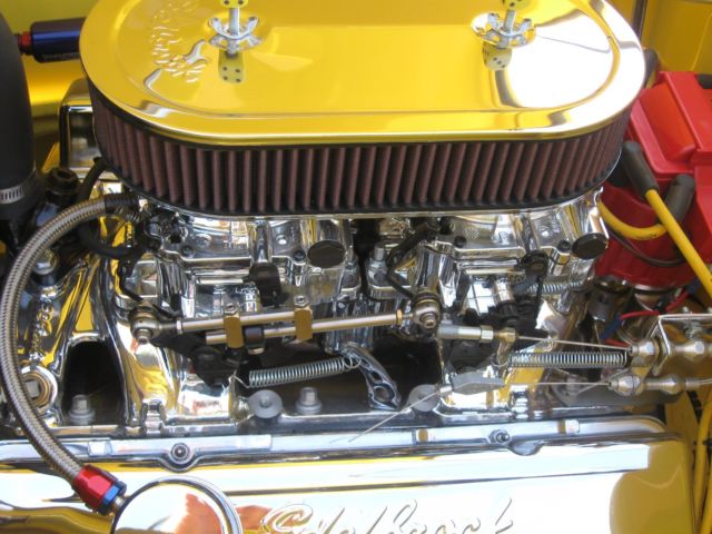 1934 black Ford 3w coupe