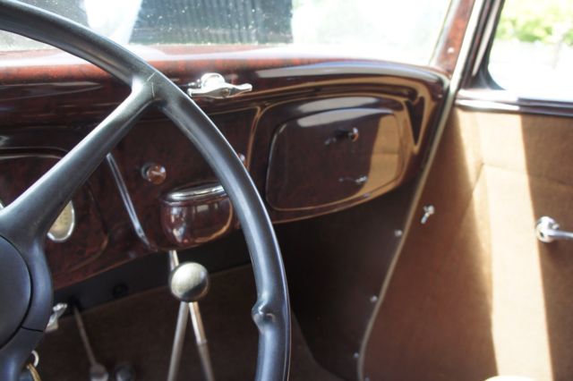 1934 Ford Model 40 Coupe