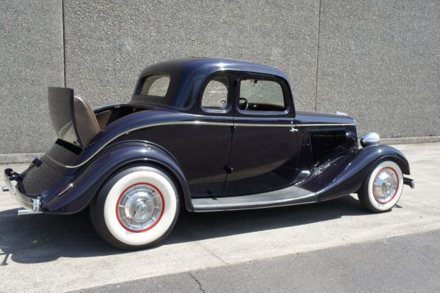 1934 Ford Model 40 Coupe