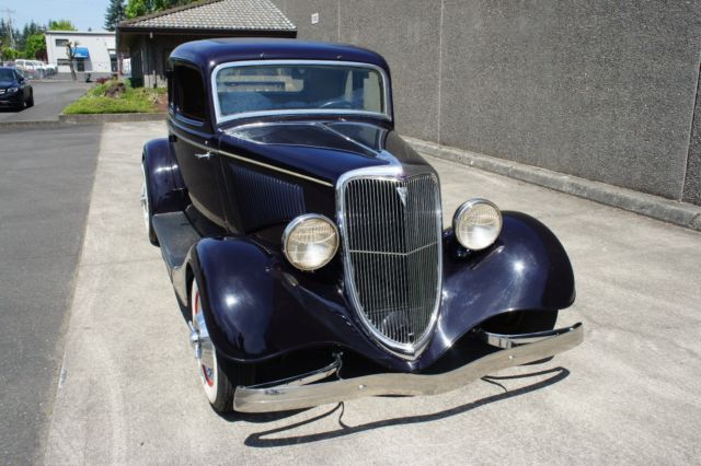 1934 Ford Model 40 Coupe