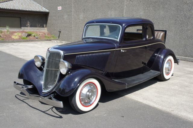1934 Ford Model 40 Coupe