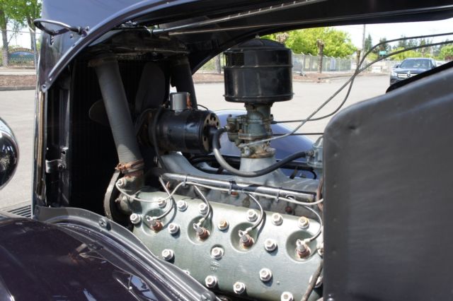 1934 Ford Model 40 Coupe