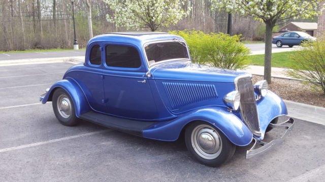 1934 ford french blue Ford 5-w coupe Coupe