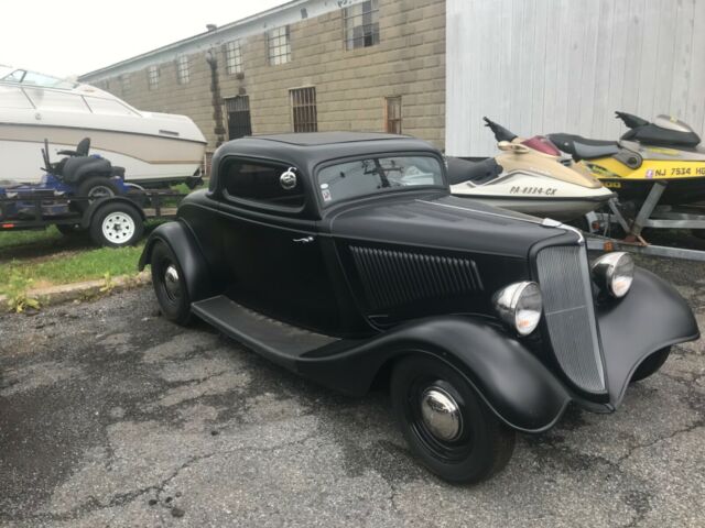 1934 Black Ford Coupu Coupe