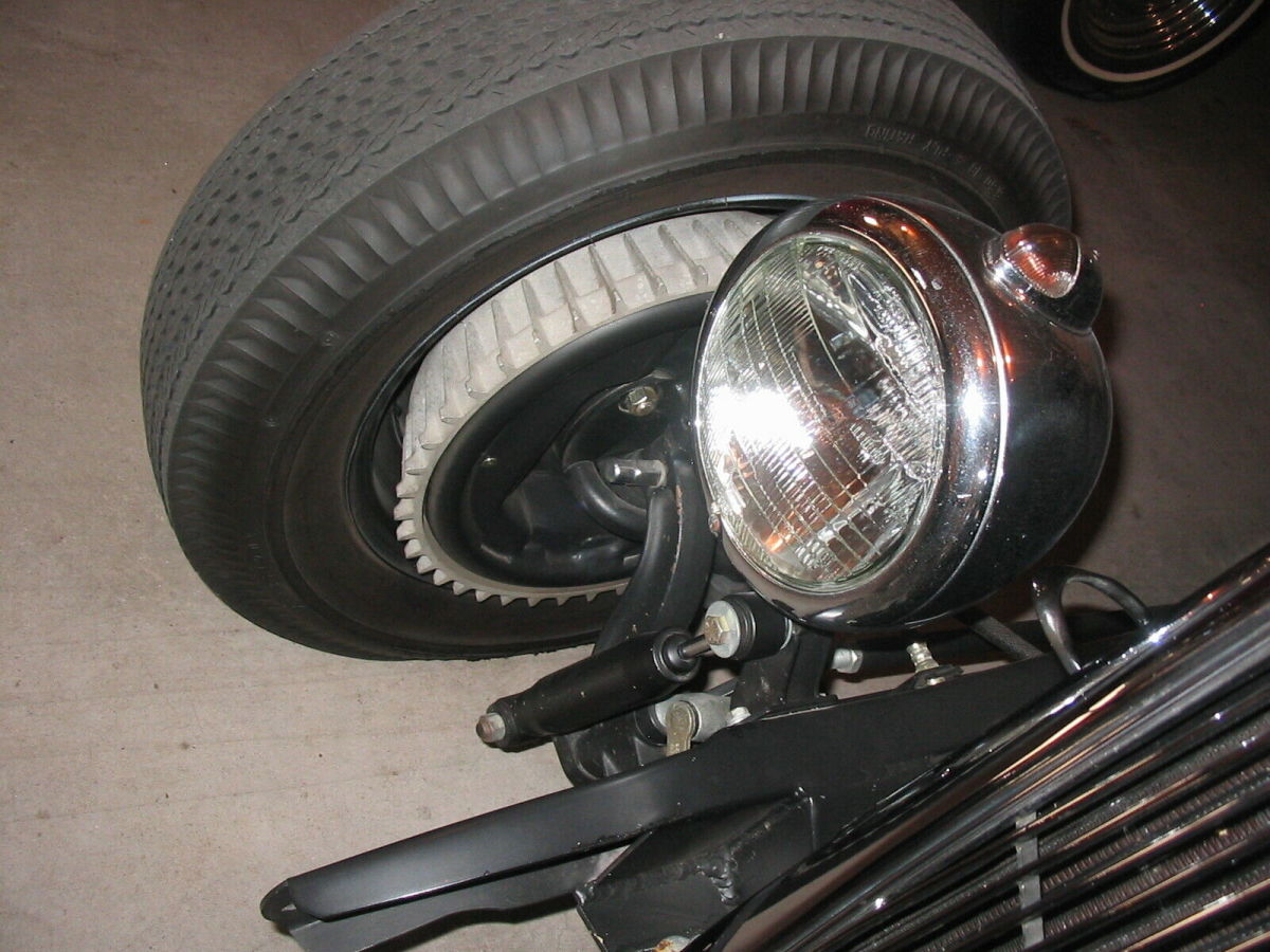 1934 Black Ford Model 40 coupe