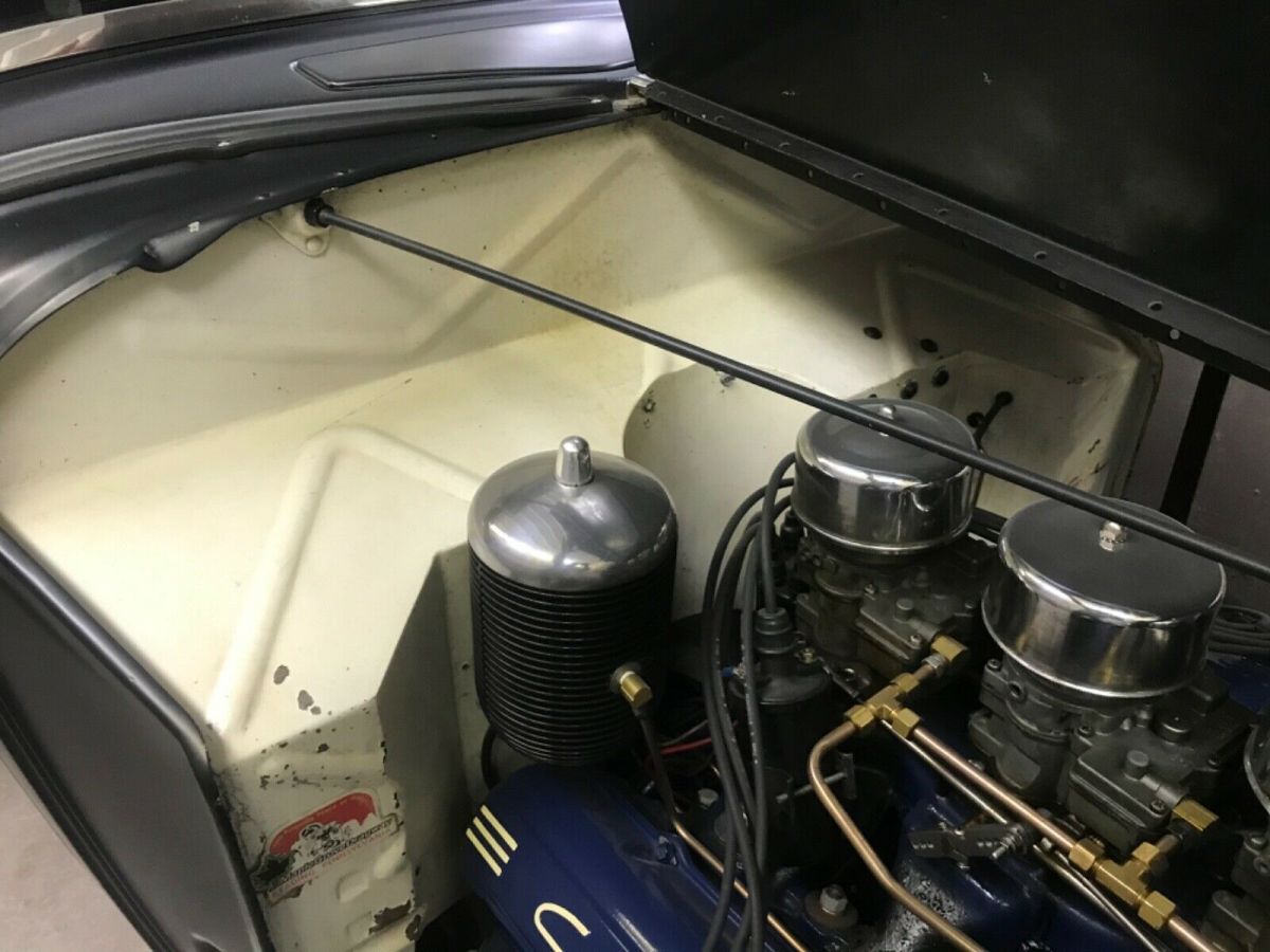 1934 Black Ford Model 40 Coupe