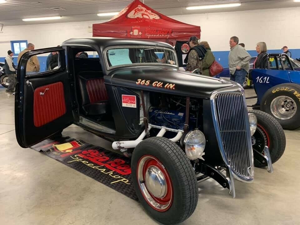 1934 Black Ford Model 40 Coupe