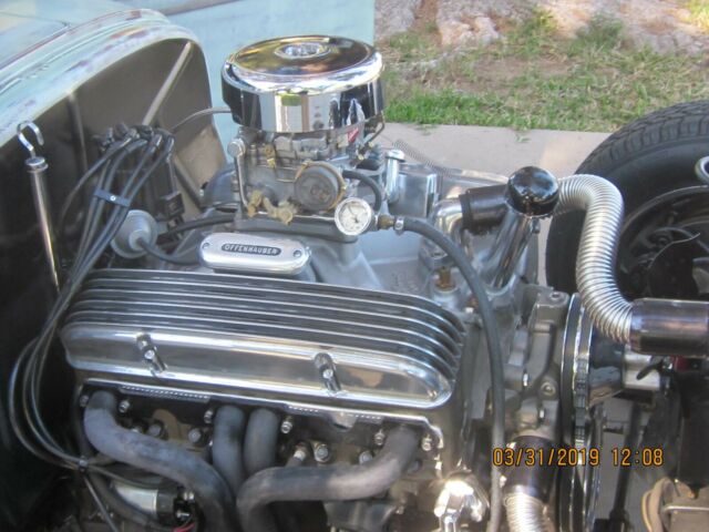 1934 Green Ford hot rod