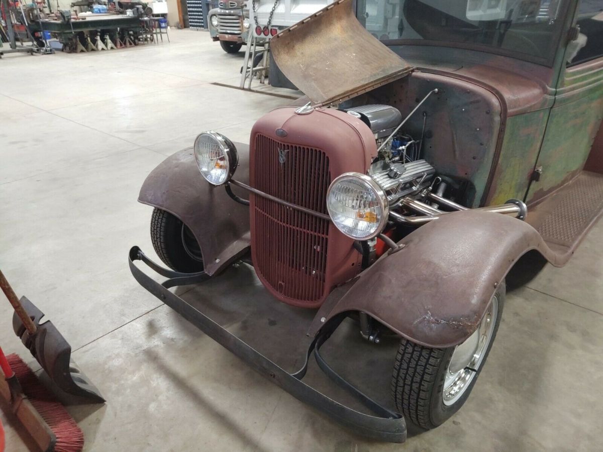 1934 Green Ford Pickup