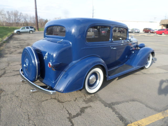1934 Blue Oldsmobile Eighty-Eight