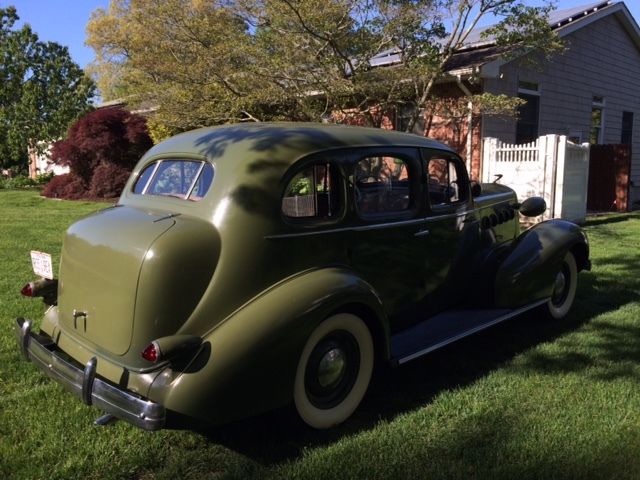 1935 olive green Cadillac Other 5 Pass Touring Sedan