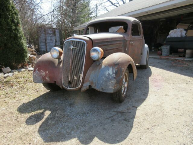 1935 Black Chevrolet Master Coupe Coupe