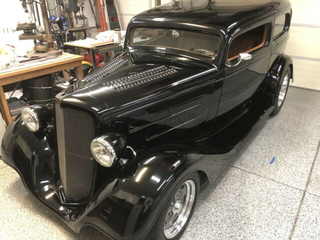 1935 BLACK GLOSS Chevrolet 2 DOOR OUTLAW BODY 2DR OUTLAW GLASS BODY