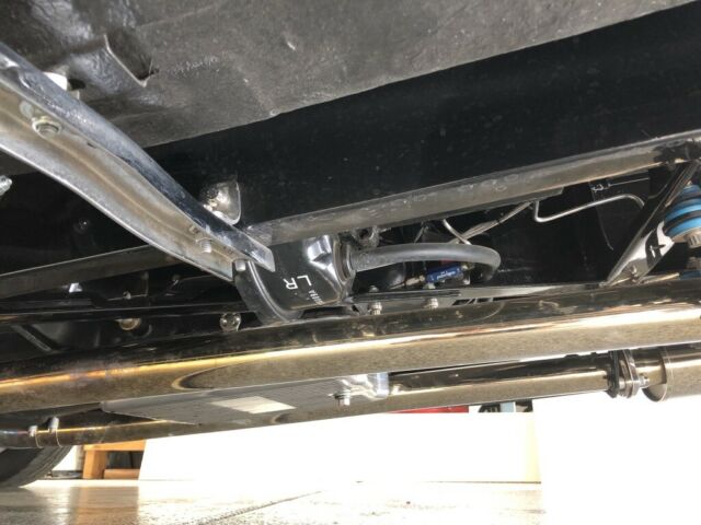 1935 BLACK GLOSS Chevrolet 2 DOOR OUTLAW BODY 2DR OUTLAW GLASS BODY