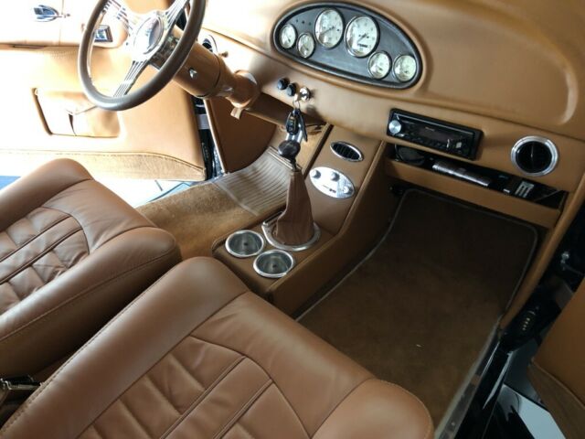 1935 BLACK GLOSS Chevrolet 2 DOOR OUTLAW BODY 2DR OUTLAW GLASS BODY