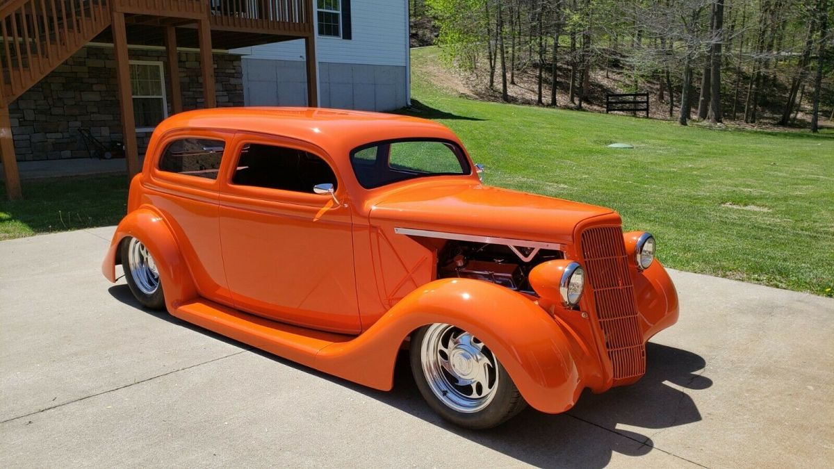 1935 Orange Ford sedan Sedan