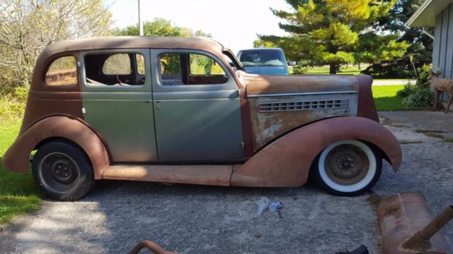 1935 patina DeSoto Sedan