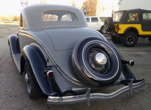 1935 Gray Ford 5 Window Coupe Coupe