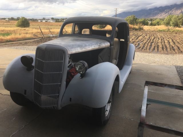 1935 primer Ford 5w coupe coupe