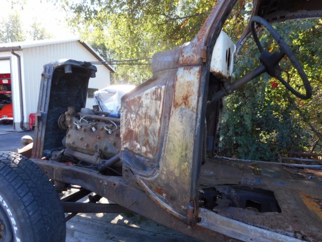 1935 patina Ford 5 window coupe Coupe