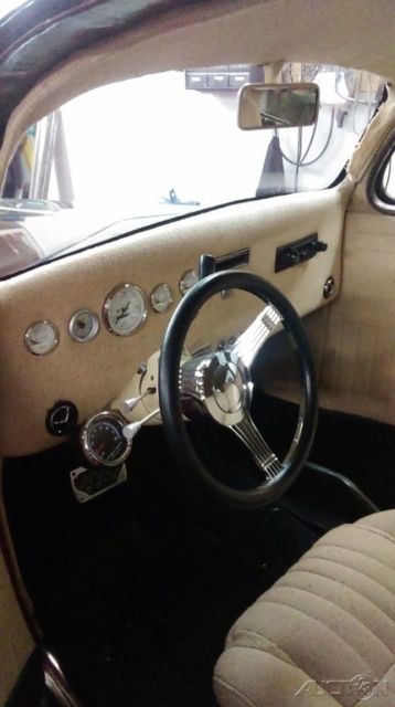 1935 Black Ford Sedan Sedan