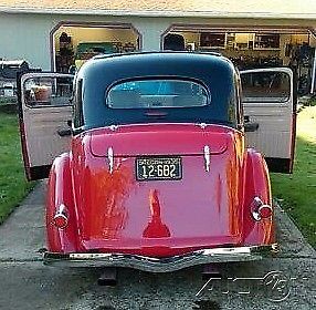 1935 Black Ford Sedan Sedan