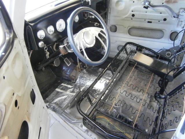 1935 Gray Primer Ford Sedan