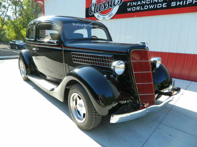 1935 Black Ford Tudor Coupe