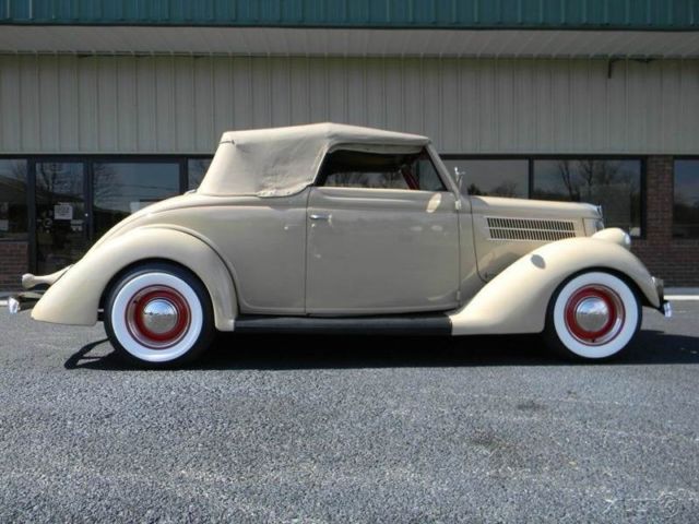 1936 Tan Ford Deluxe
